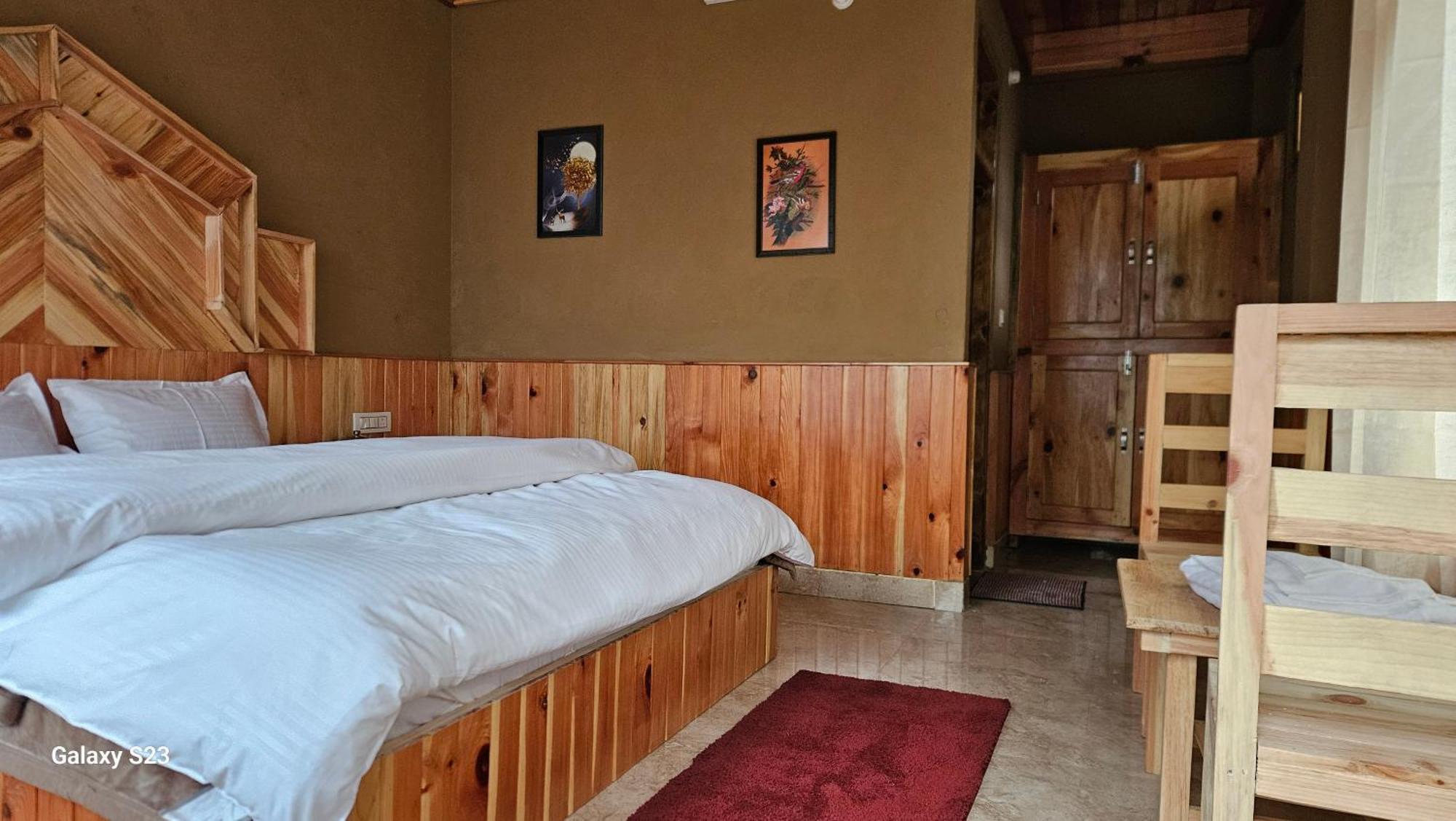 The Fiza Retreat Tirthan Banjār Екстериор снимка